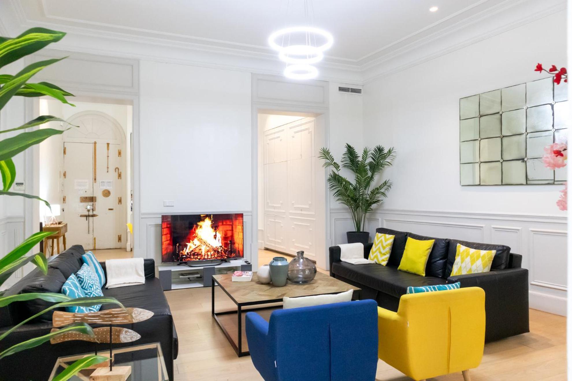 Ever House - Chueca-Gran Via Madryt Zewnętrze zdjęcie